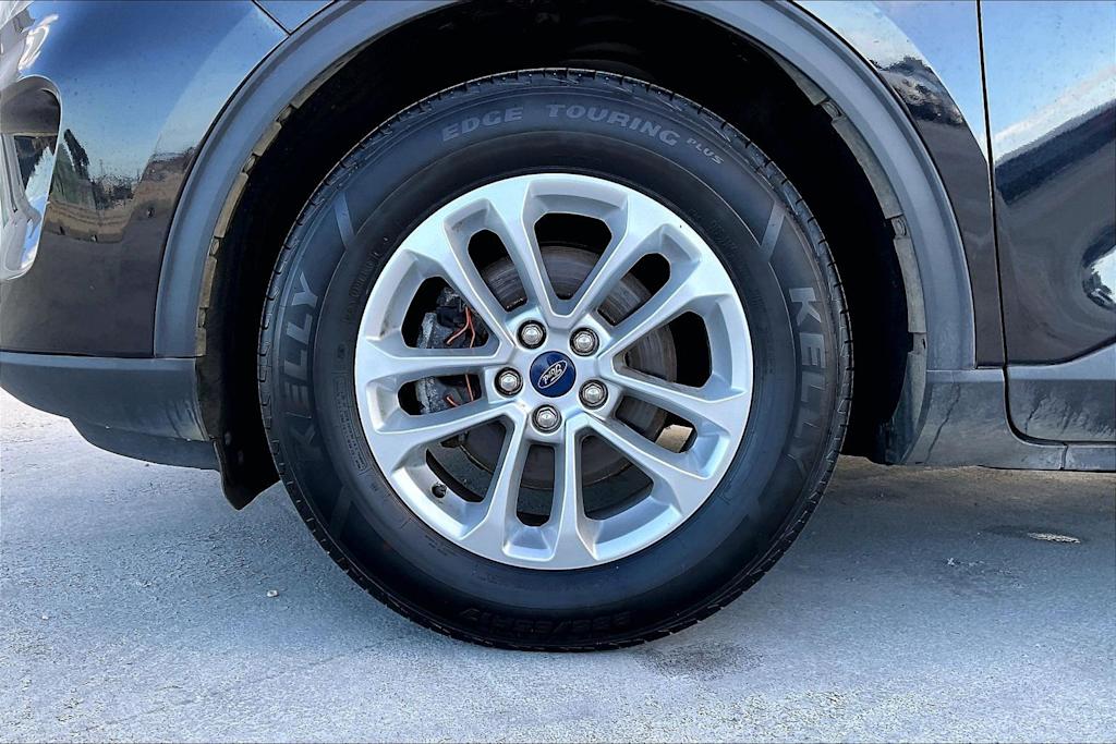 Thumbnail: 2022 Ford Escape - 8