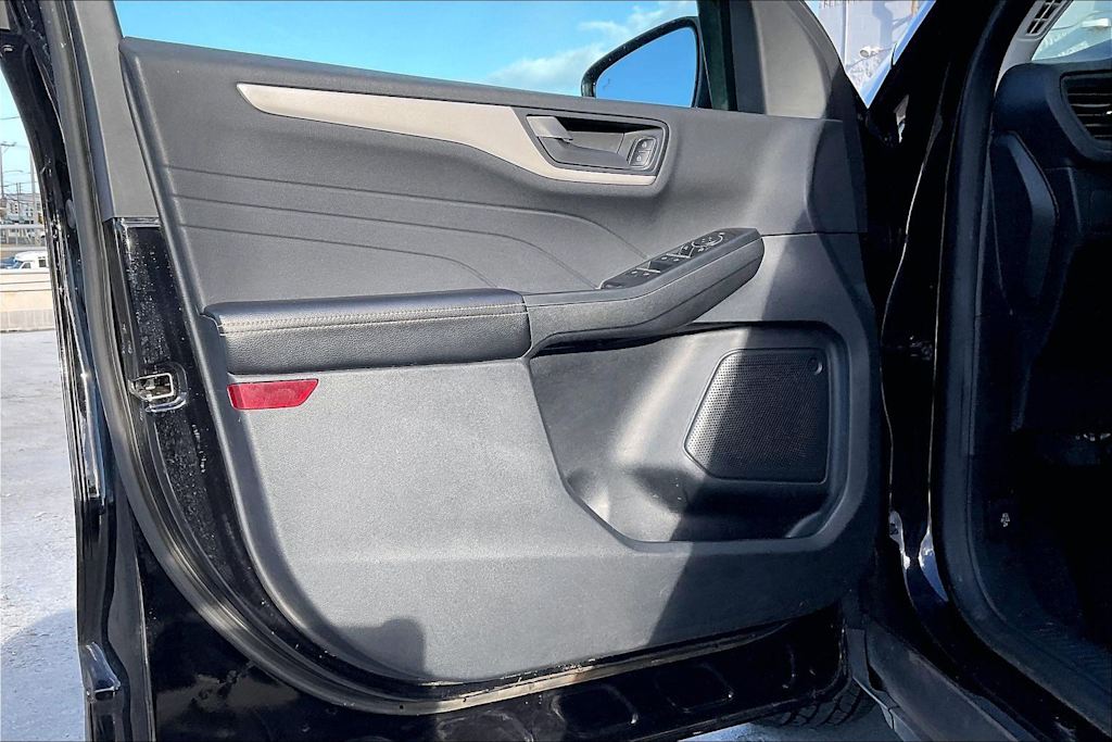 Thumbnail: 2022 Ford Escape - 27