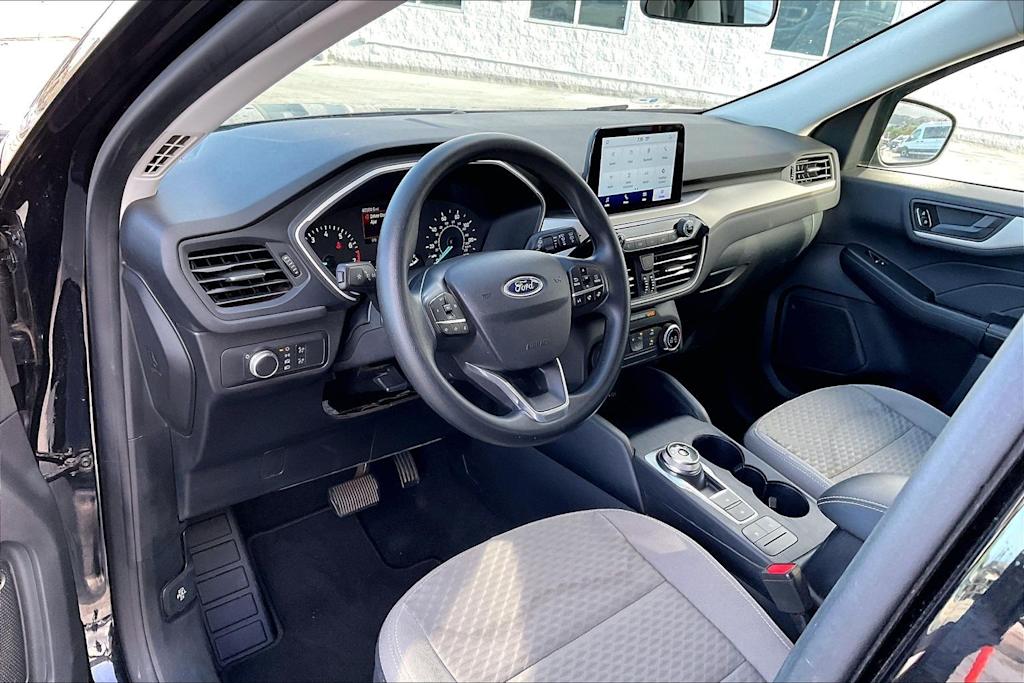 Thumbnail: 2022 Ford Escape - 2