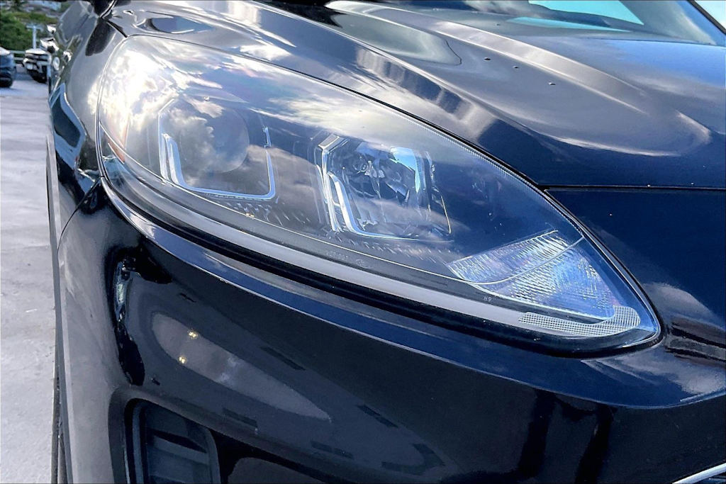 Thumbnail: 2022 Ford Escape - 31
