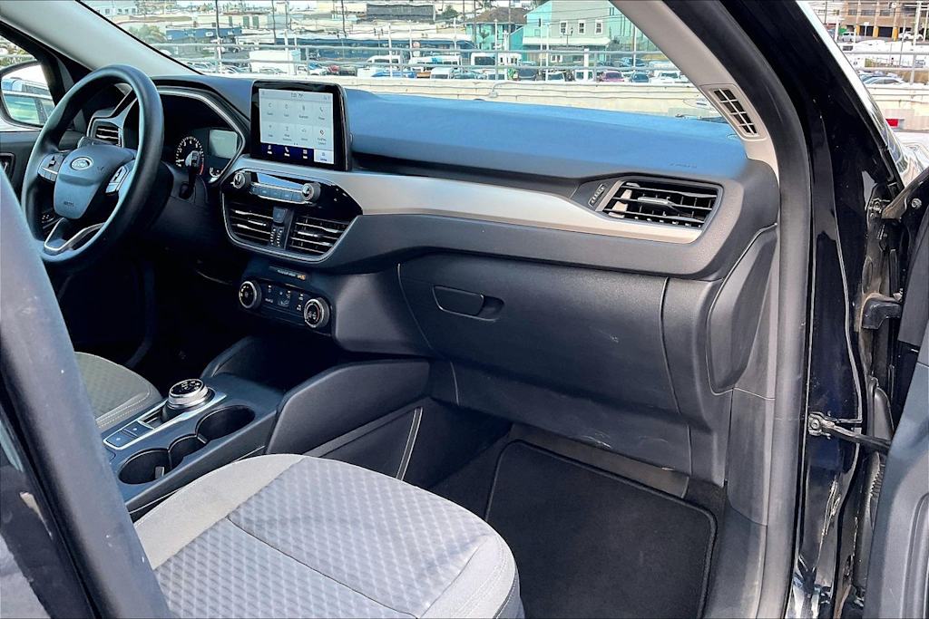 Thumbnail: 2022 Ford Escape - 24