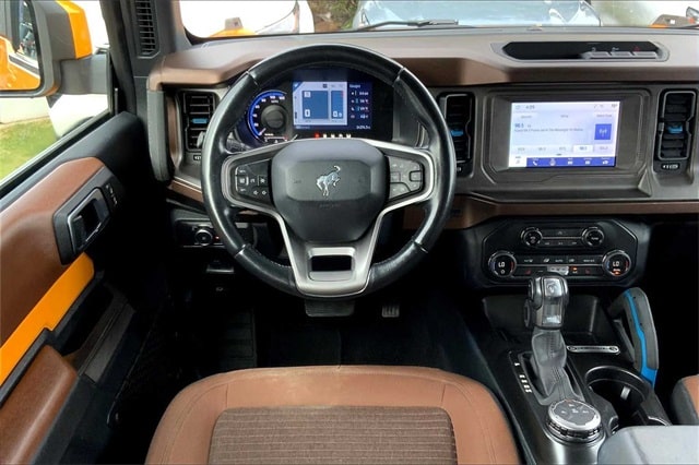 2021 Ford Bronco Outer Banks 13