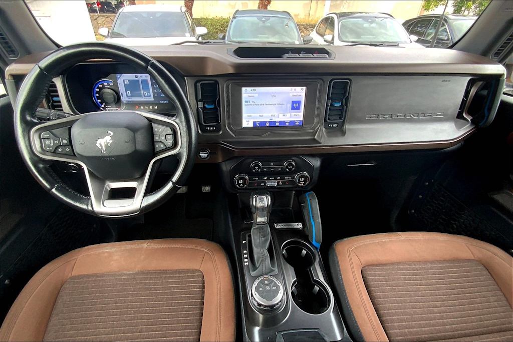 2021 Ford Bronco Outer Banks 9