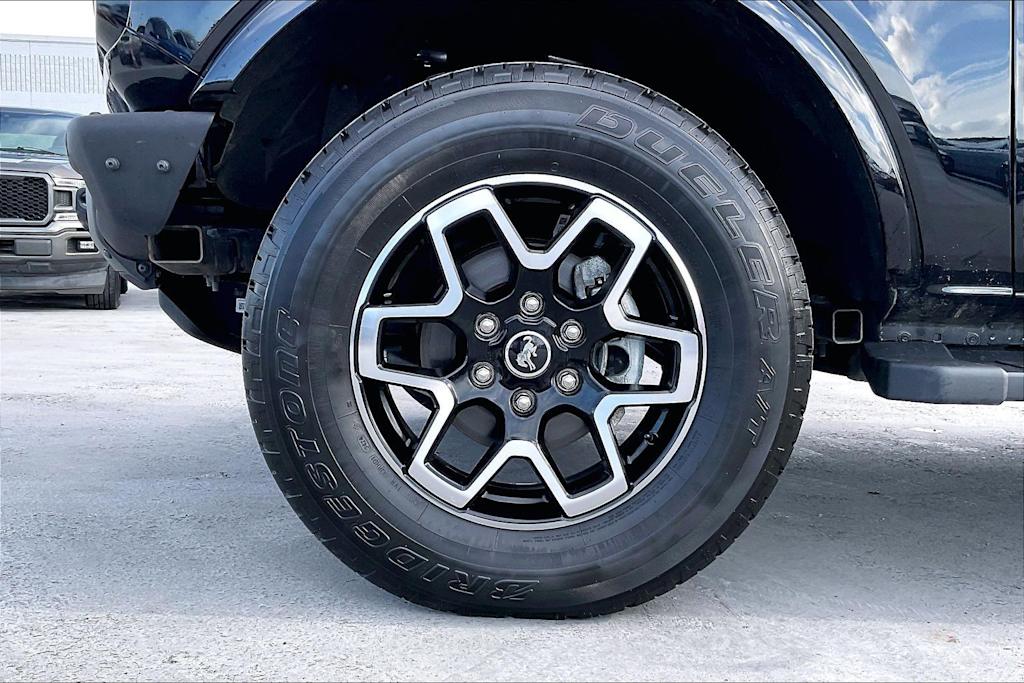 Thumbnail: 2024 Ford Bronco - 8