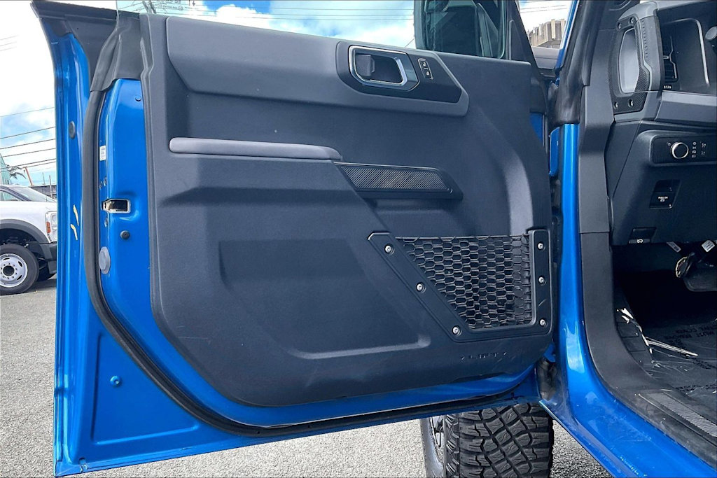Thumbnail: 2022 Ford Bronco - 28