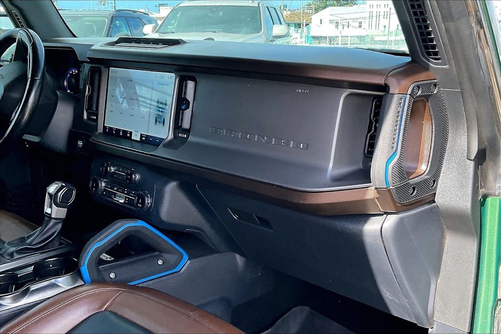 Thumbnail: 2022 Ford Bronco - 24