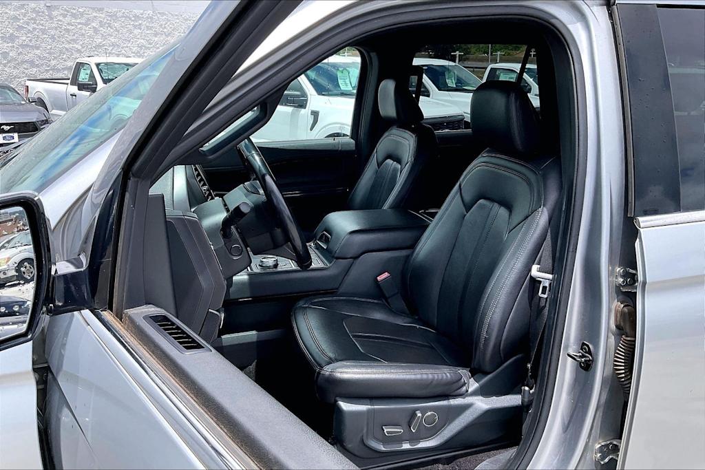 Thumbnail: 2021 Ford Expedition - 11