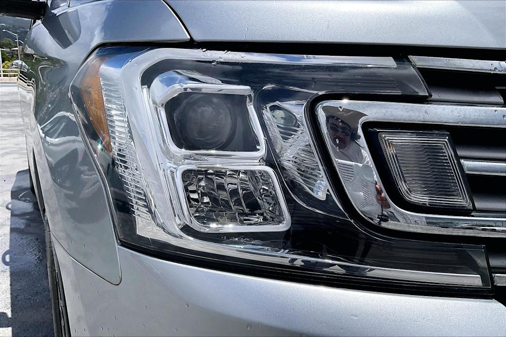 Thumbnail: 2021 Ford Expedition - 31