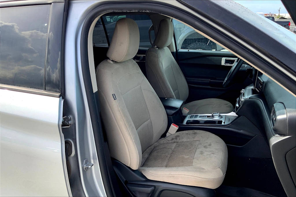 Thumbnail: 2021 Ford Explorer - 12