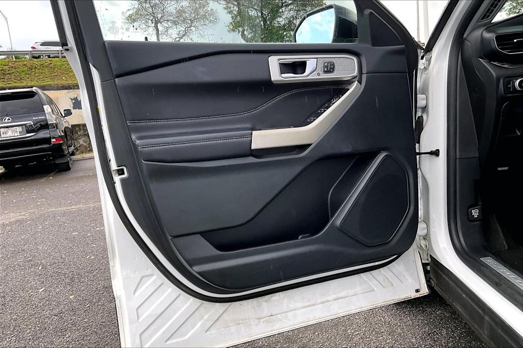 Thumbnail: 2022 Ford Explorer - 27