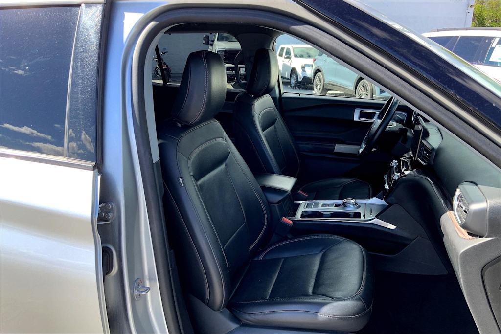 Thumbnail: 2022 Ford Explorer - 12