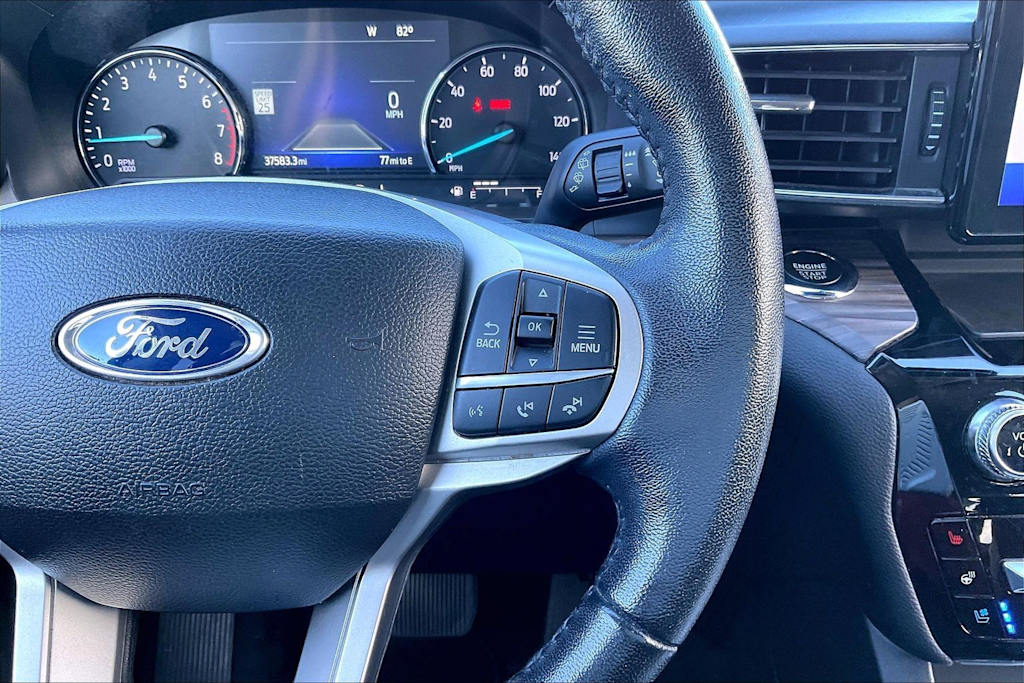 Thumbnail: 2022 Ford Explorer - 27