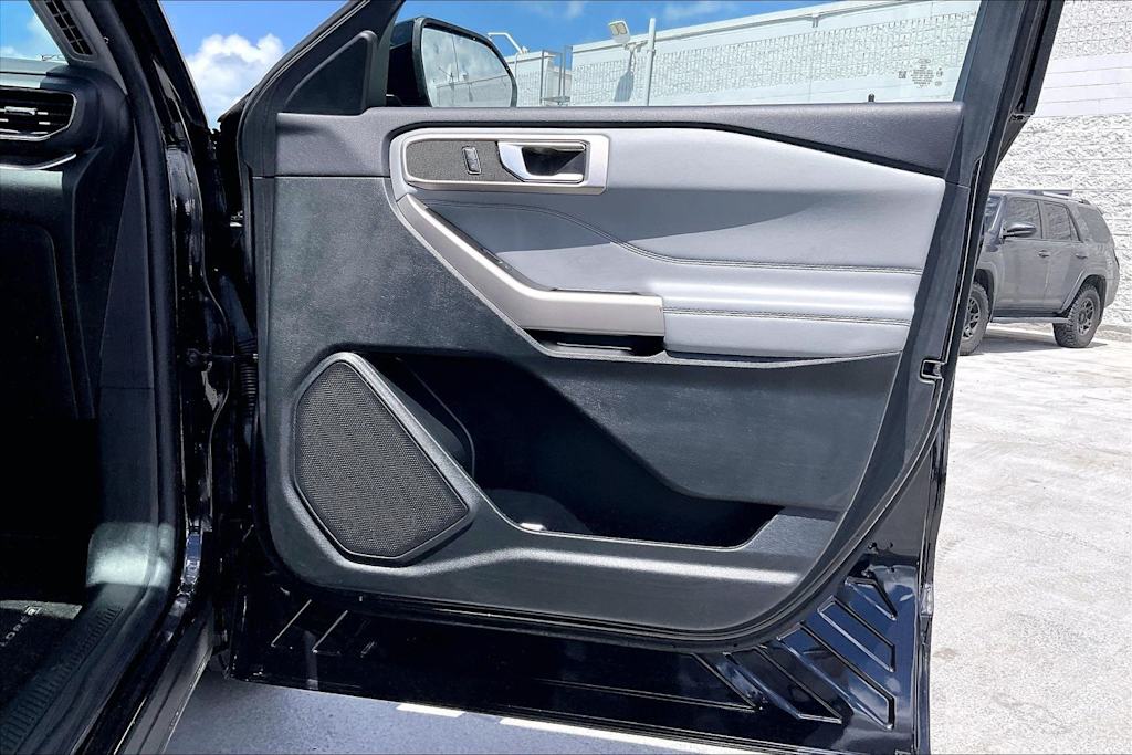 Thumbnail: 2023 Ford Explorer - 28