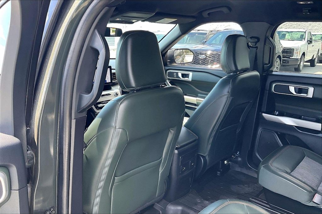 Thumbnail: 2022 Ford Explorer - 13