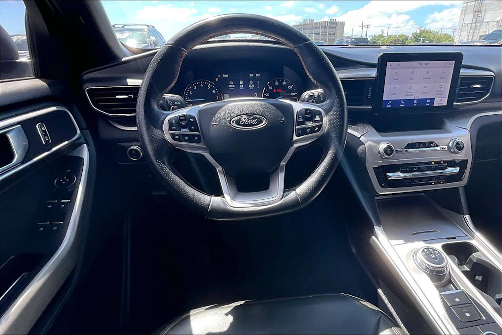 Thumbnail: 2022 Ford Explorer - 14