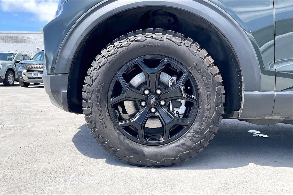 Thumbnail: 2022 Ford Explorer - 8