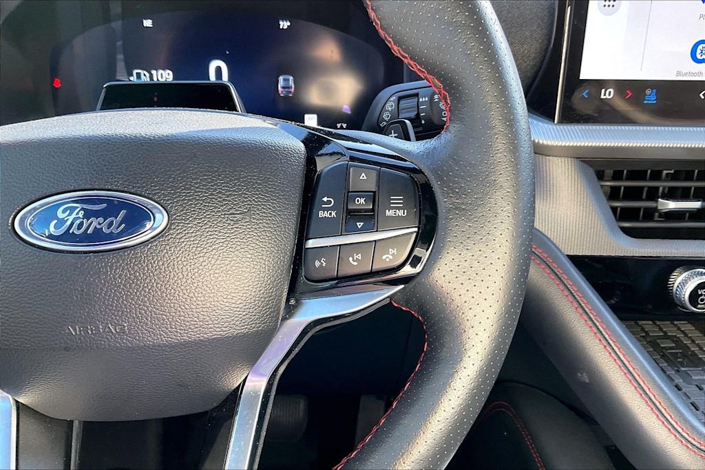 Thumbnail: 2025 Ford Explorer - 25