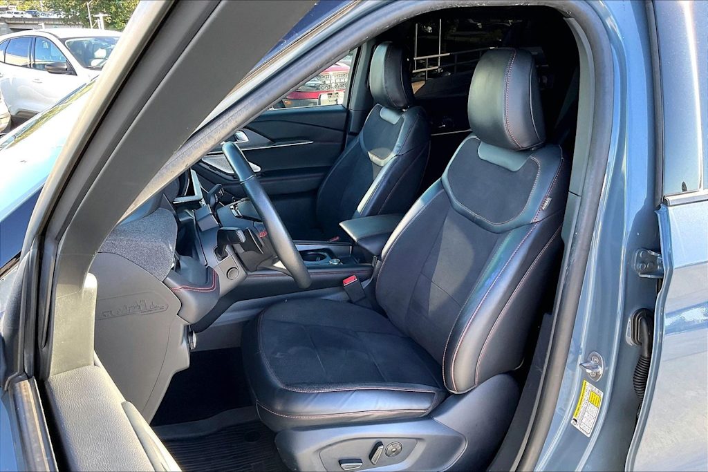 Thumbnail: 2025 Ford Explorer - 10