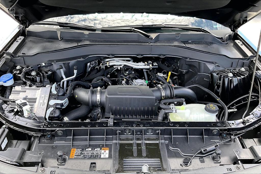 Thumbnail: 2026 Ford Explorer - 8