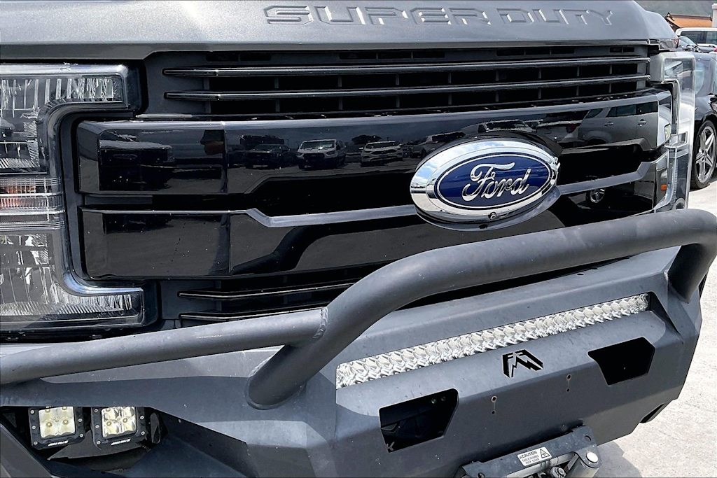 Thumbnail: 2019 Ford F-250 - 33