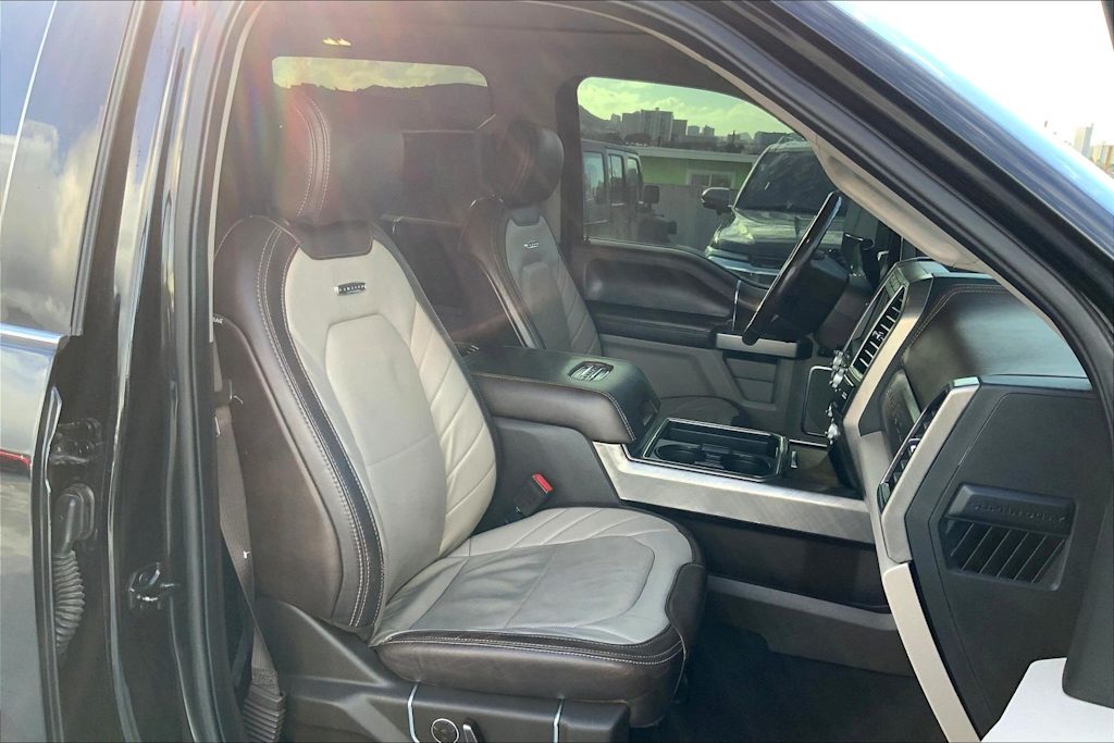 Thumbnail: 2019 Ford F-350 - 21