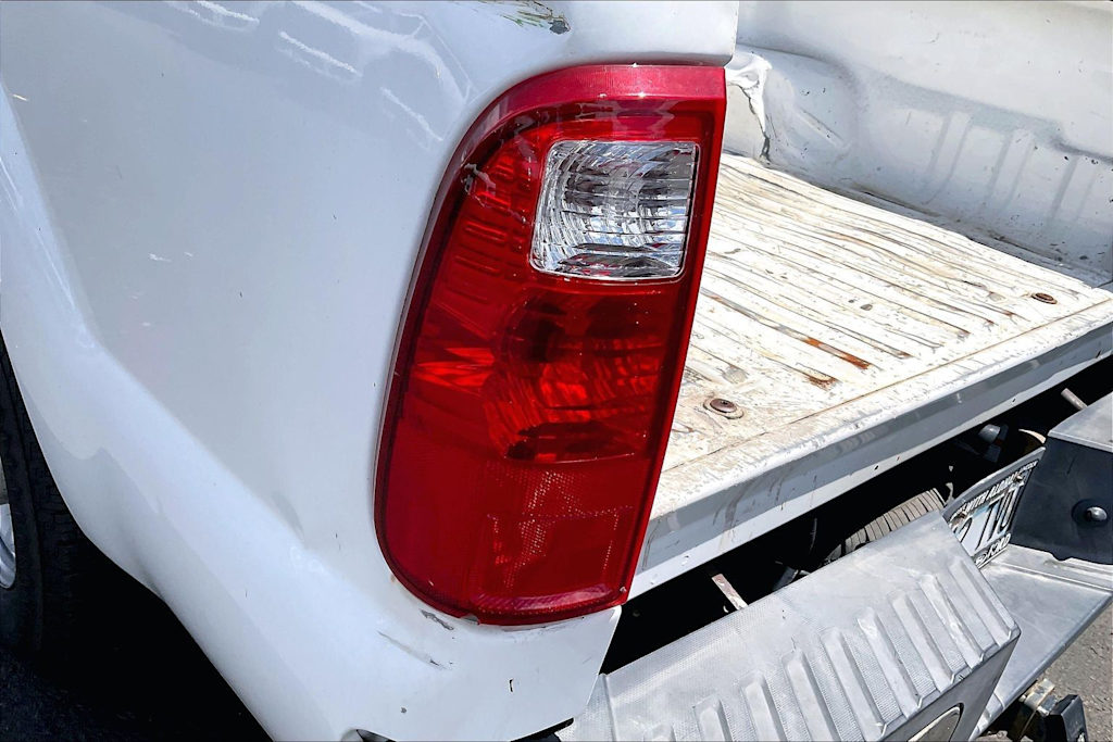 Thumbnail: 2015 Ford F-250 - 32