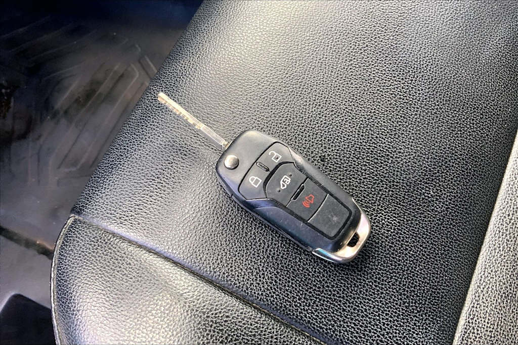 Thumbnail: 2020 Ford Transit Series - 18