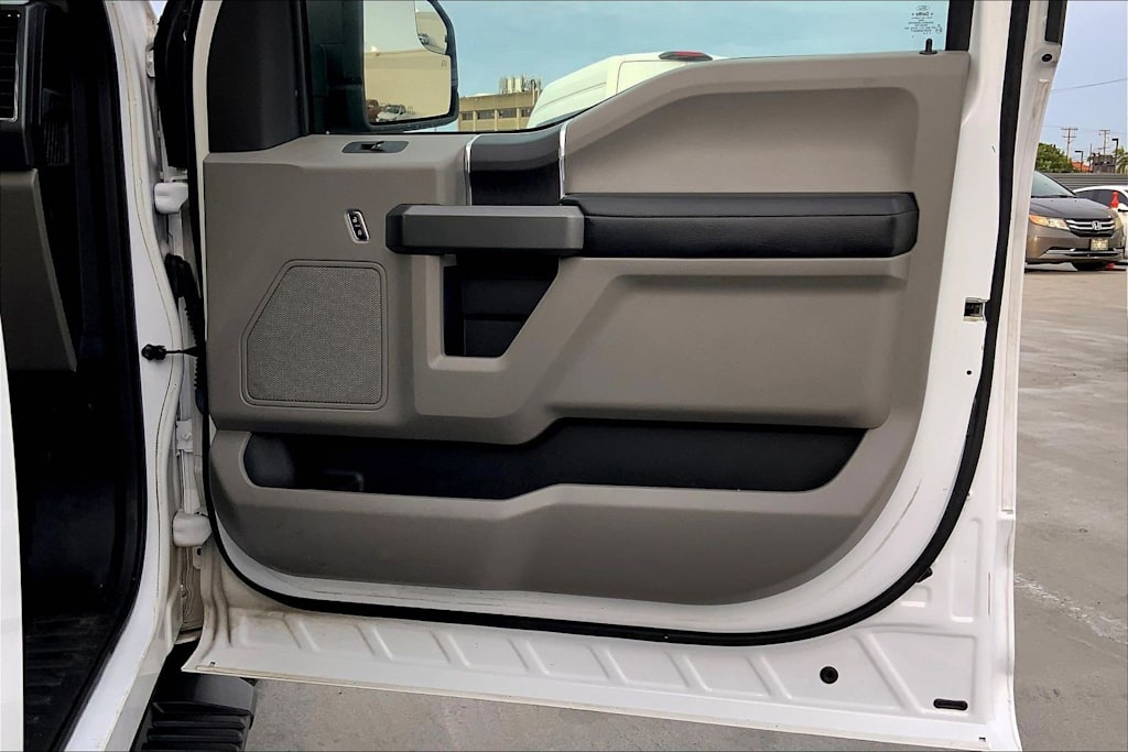 Thumbnail: 2015 Ford F-150 - 28