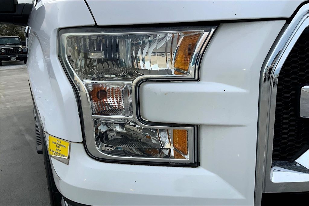 Thumbnail: 2015 Ford F-150 - 31