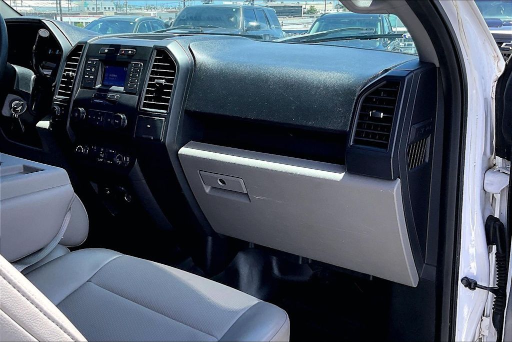 Thumbnail: 2015 Ford F-150 - 15