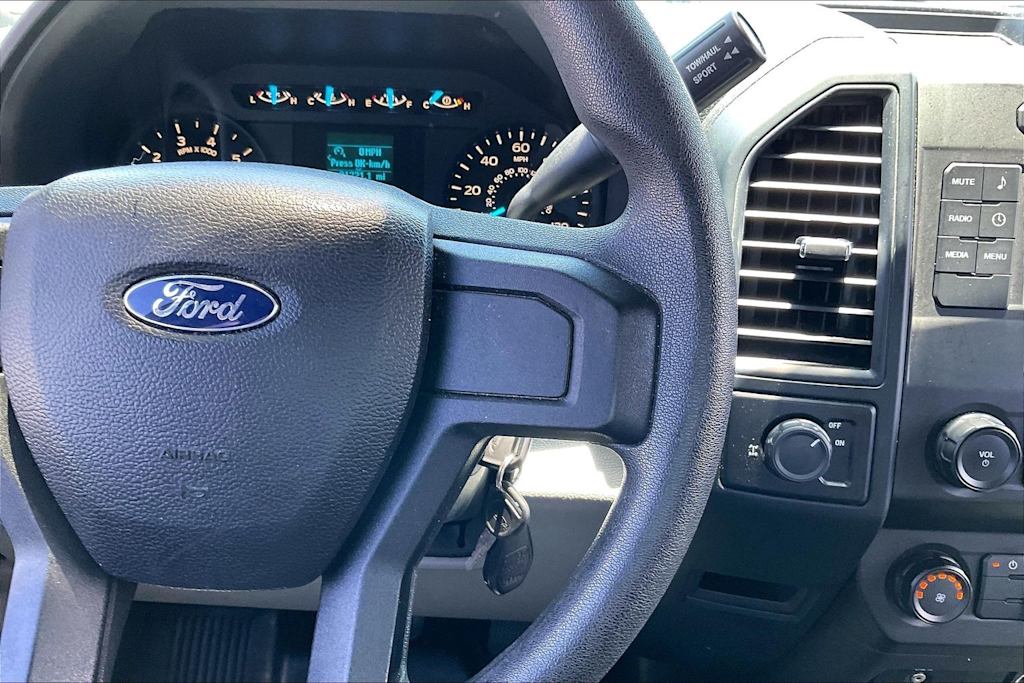 Thumbnail: 2015 Ford F-150 - 25