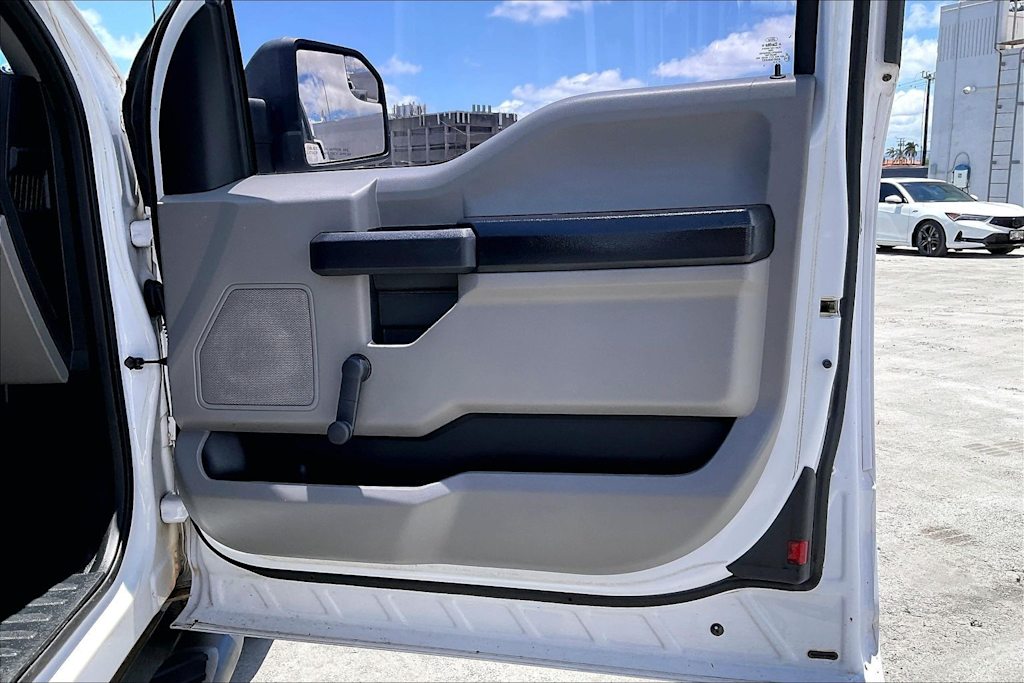 Thumbnail: 2015 Ford F-150 - 28