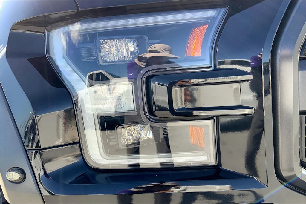 Thumbnail: 2019 Ford F-150 - 17