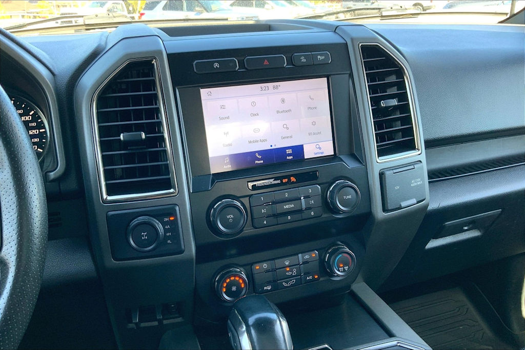 Thumbnail: 2019 Ford F-150 - 16