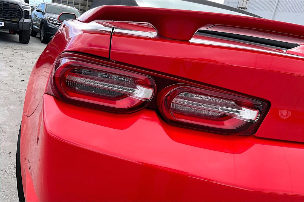 Thumbnail: 2020 Chevrolet Camaro - 31
