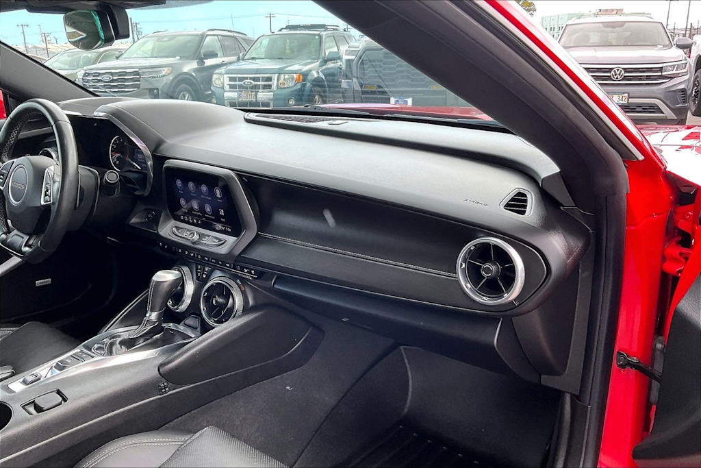 Thumbnail: 2020 Chevrolet Camaro - 24