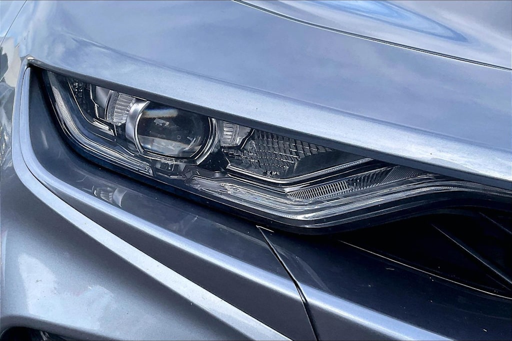 Thumbnail: 2021 Chevrolet Camaro - 30