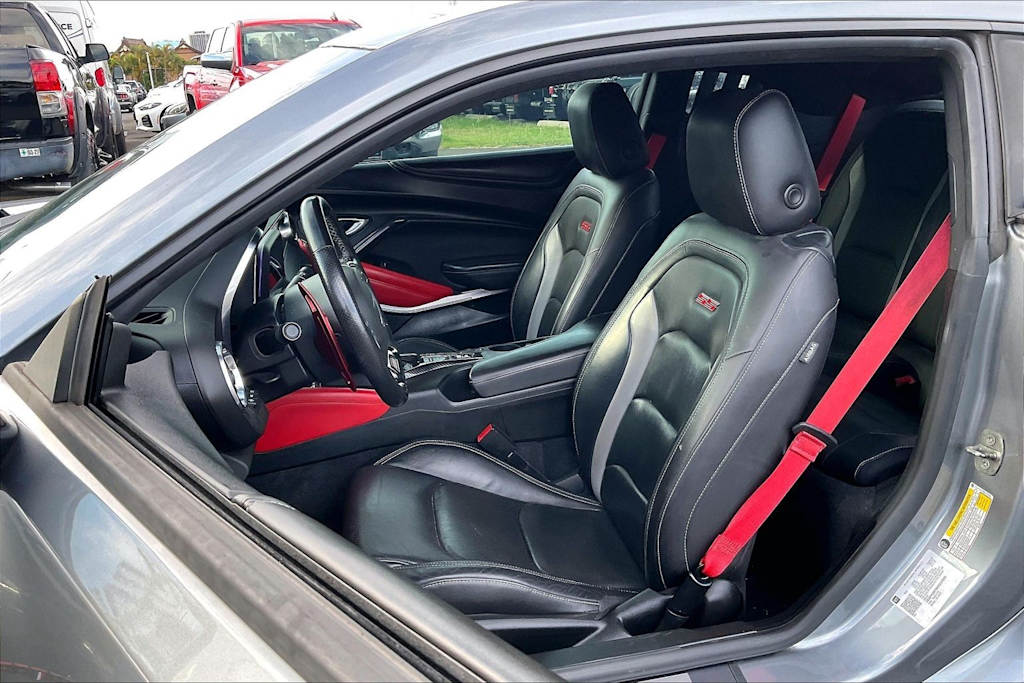 Thumbnail: 2021 Chevrolet Camaro - 21