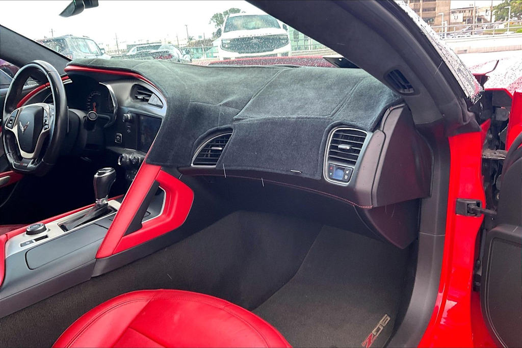 Thumbnail: 2015 Chevrolet Corvette - 23