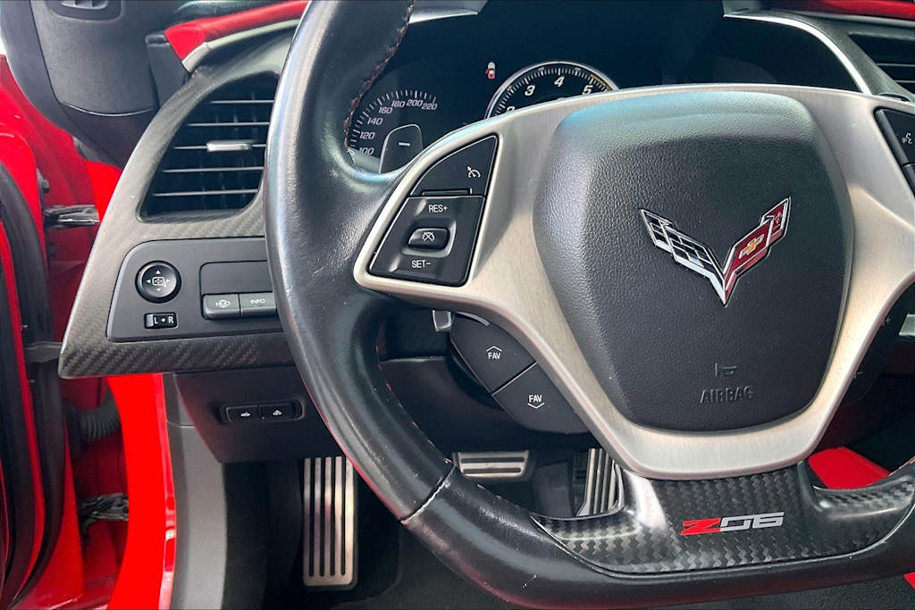 Thumbnail: 2015 Chevrolet Corvette - 24