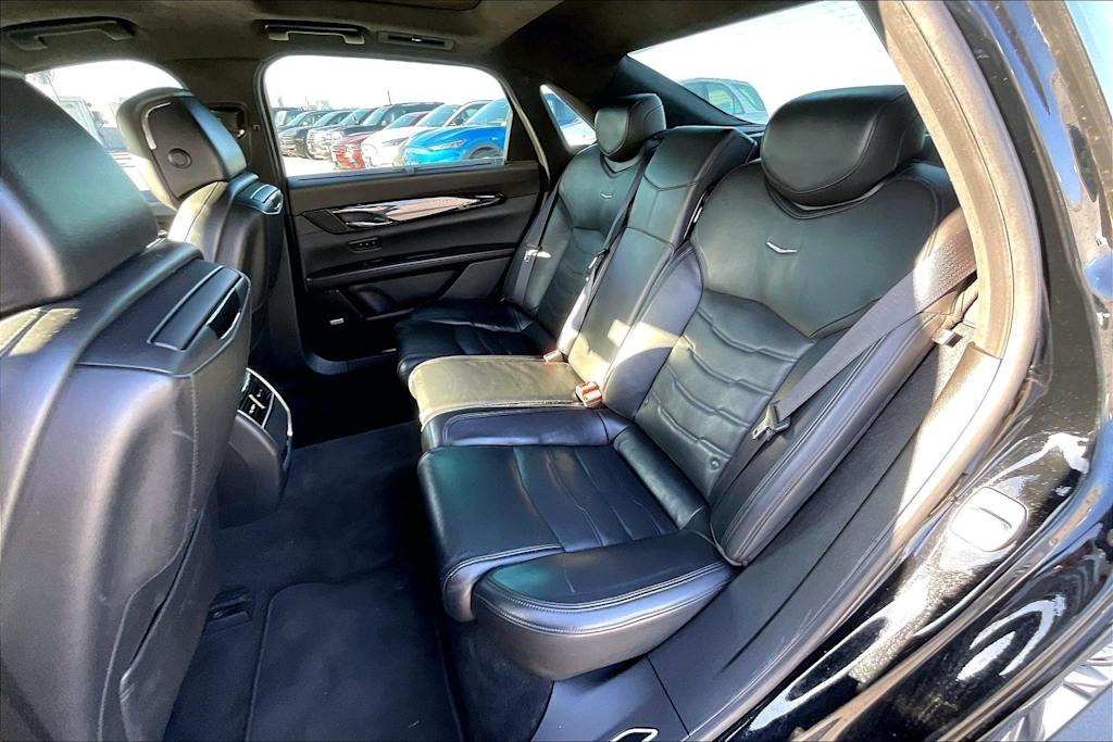 Thumbnail: 2016 Cadillac CT6 - 29