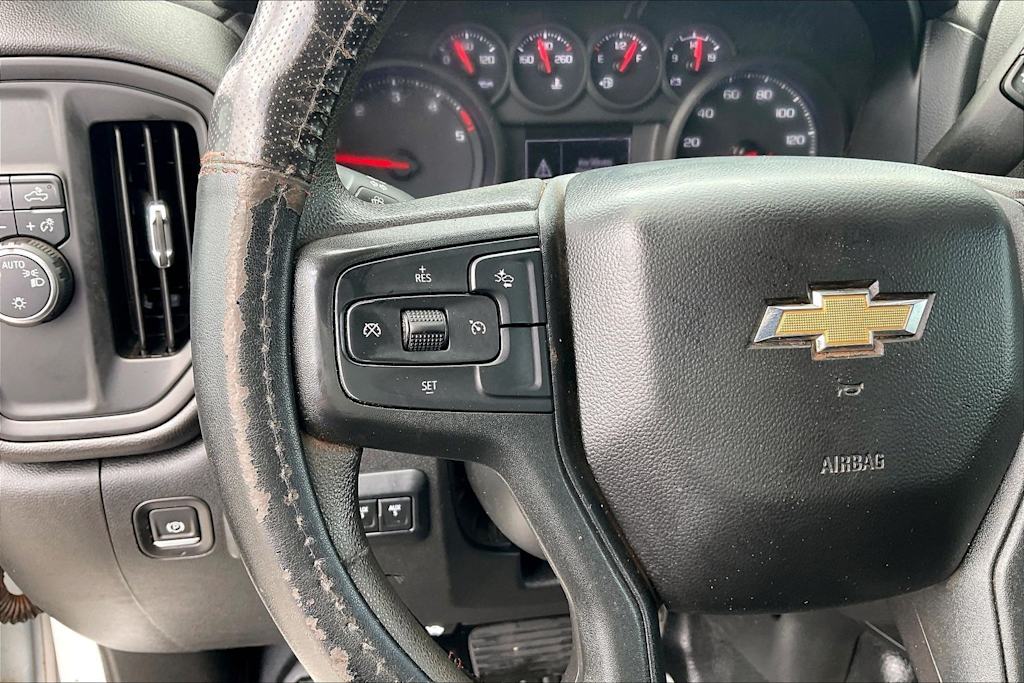 Thumbnail: 2024 Chevrolet Silverado 3500 - 24