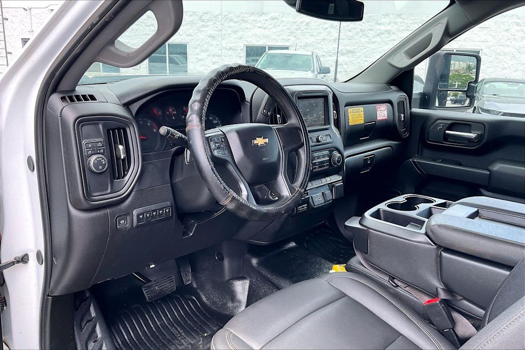Thumbnail: 2024 Chevrolet Silverado 3500 - 2