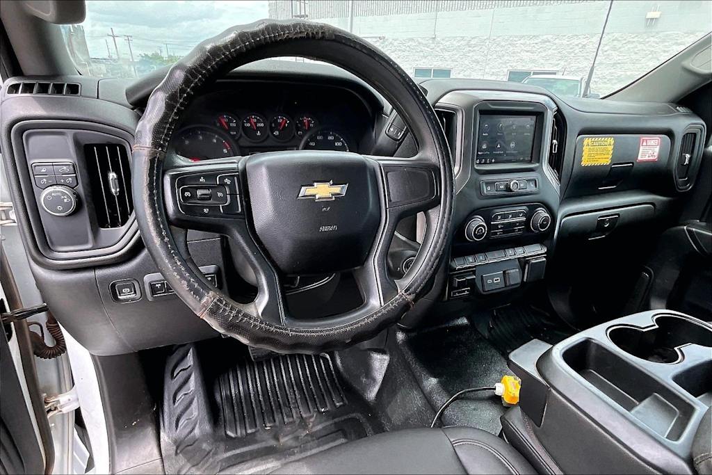 Thumbnail: 2024 Chevrolet Silverado 3500 - 12