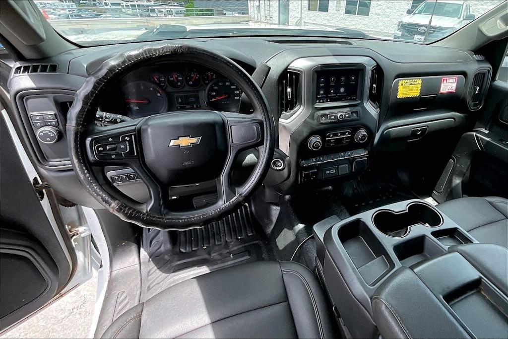 Thumbnail: 2024 Chevrolet Silverado 3500 - 9