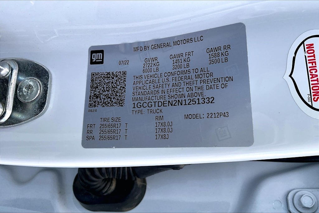 Thumbnail: 2022 Chevrolet Colorado - 21