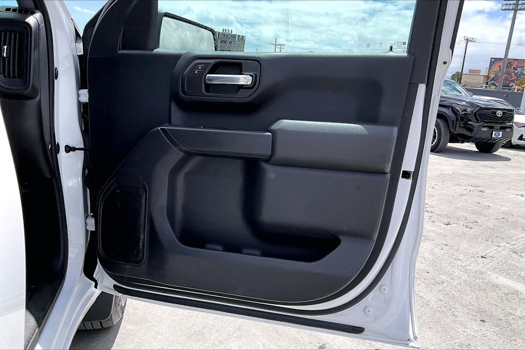 Thumbnail: 2022 Chevrolet Silverado 1500 - 28