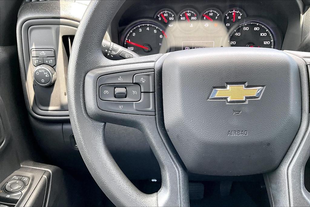 Thumbnail: 2022 Chevrolet Silverado 1500 - 24