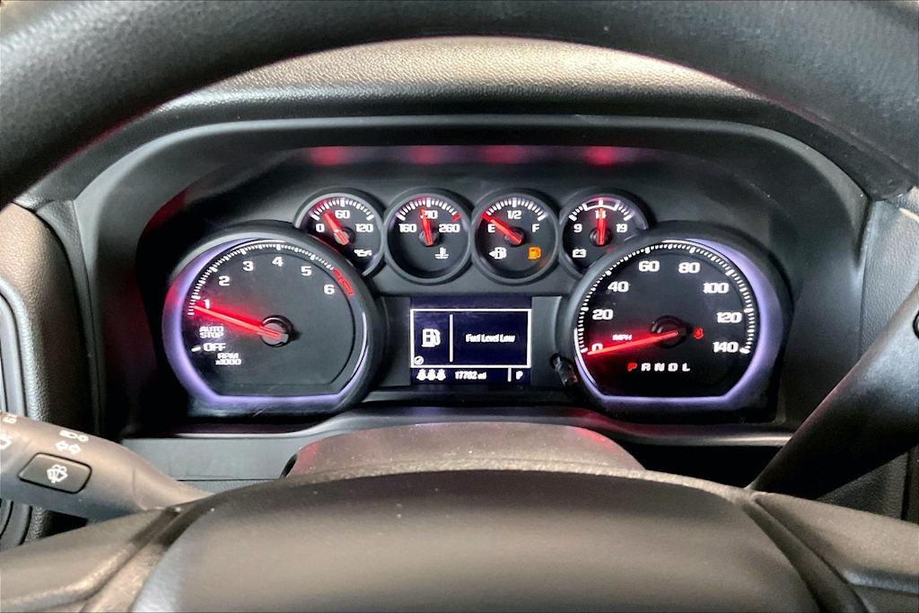 Thumbnail: 2024 Chevrolet Silverado 1500 - 17