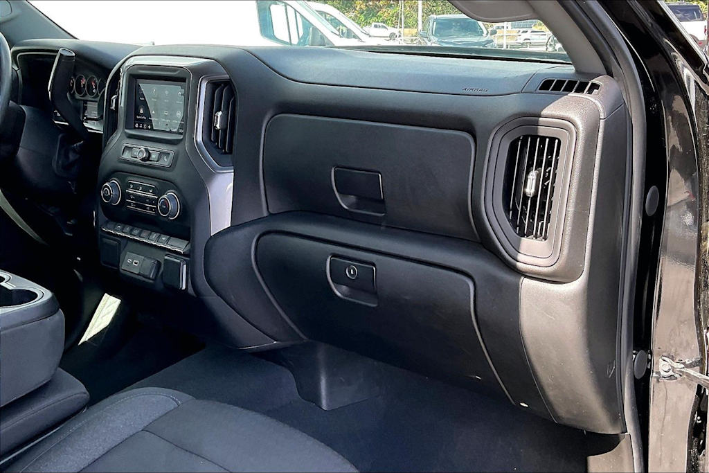 Thumbnail: 2024 Chevrolet Silverado 1500 - 15